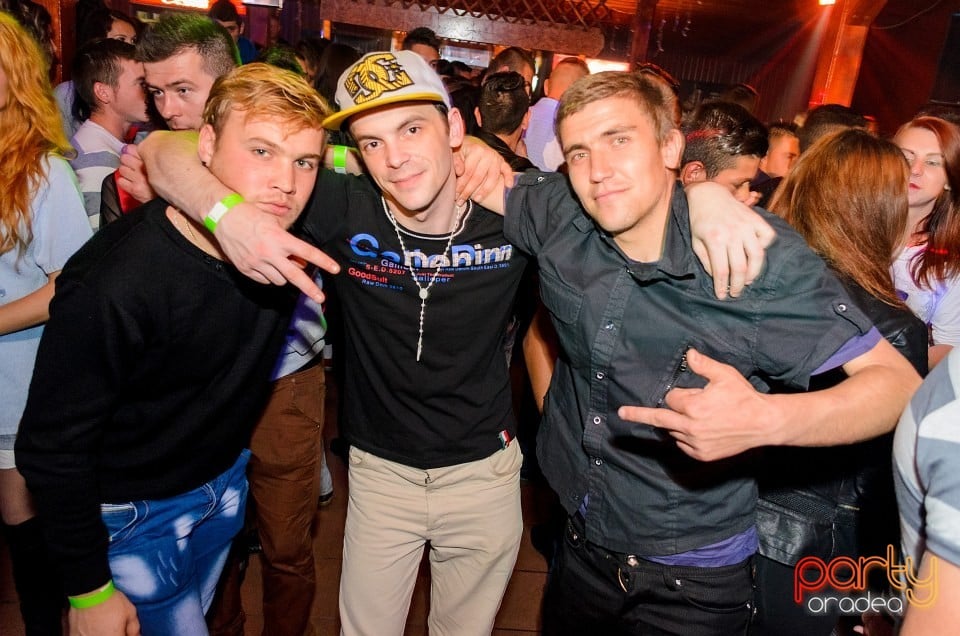 Party With Mc Lajcsák & Dj White, 