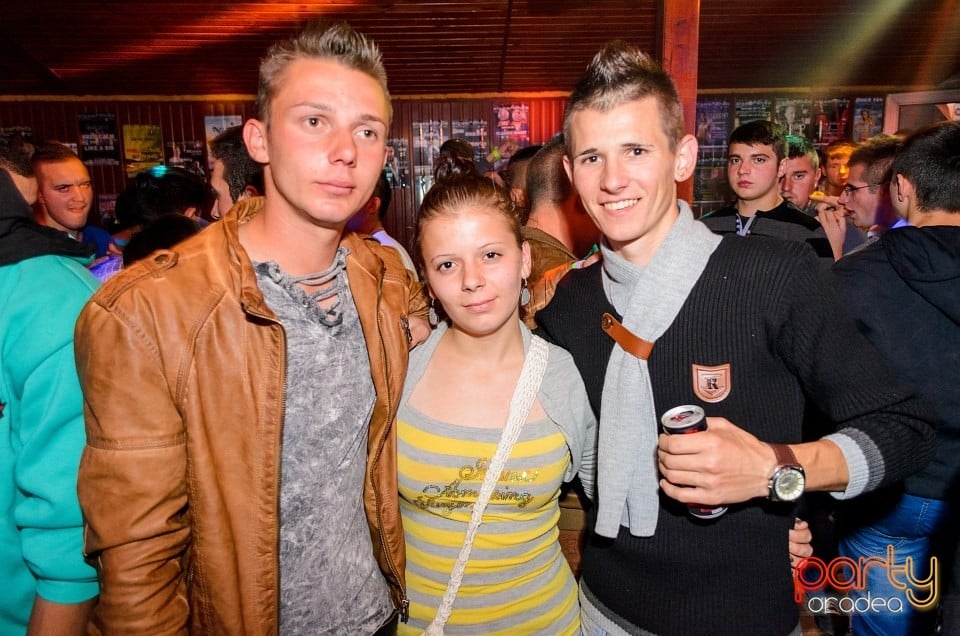 Party With Mc Lajcsák & Dj White, 