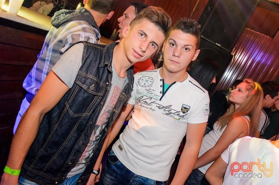 Party With Mc Lajcsák & Dj White, 