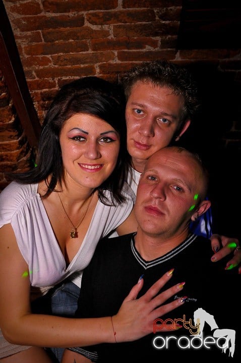 Pe ringul de dans din Escape, 