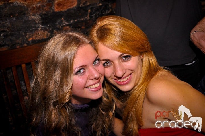 Pe ringul de dans din Escape, 