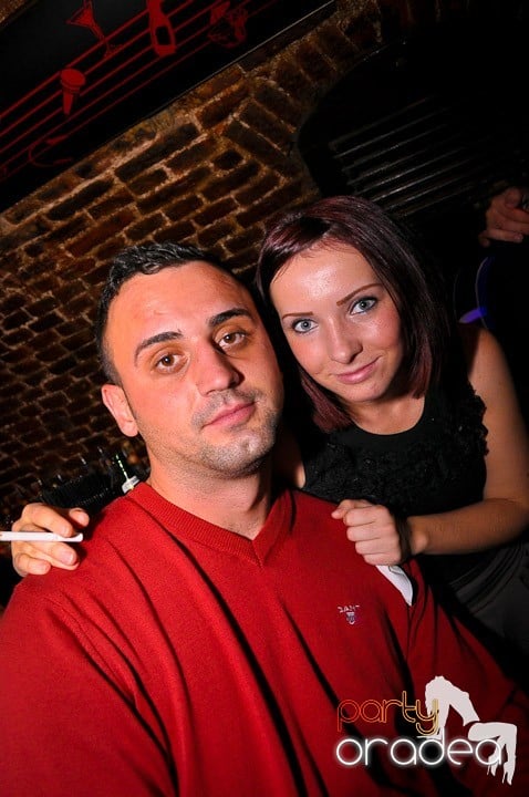 Pe ringul de dans din Escape, 