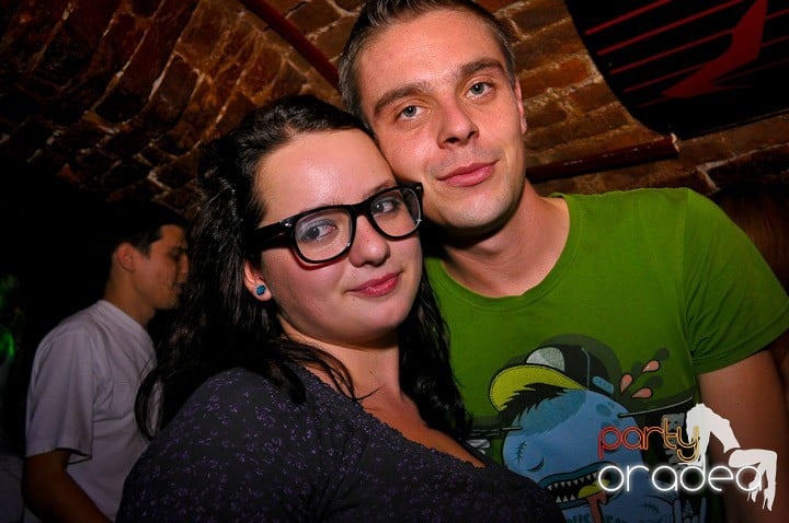 Pe ringul de dans din Escape, 