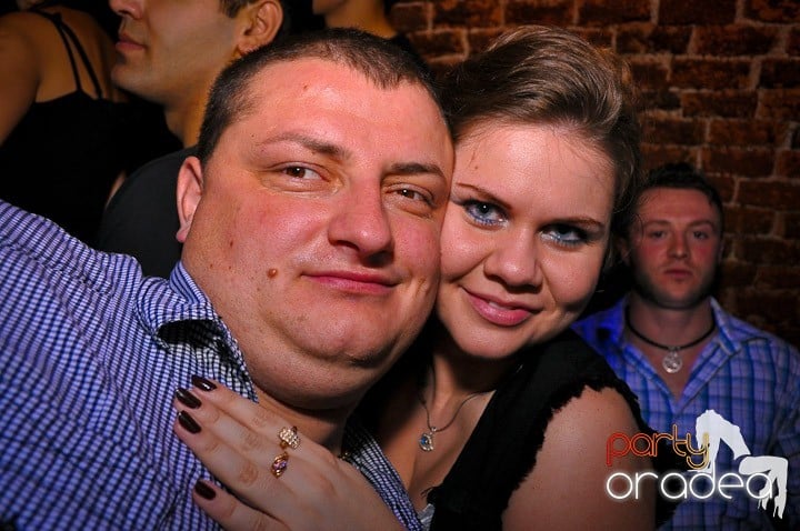 Pe ringul de dans din Escape, 