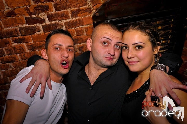 Pe ringul de dans din Escape, 