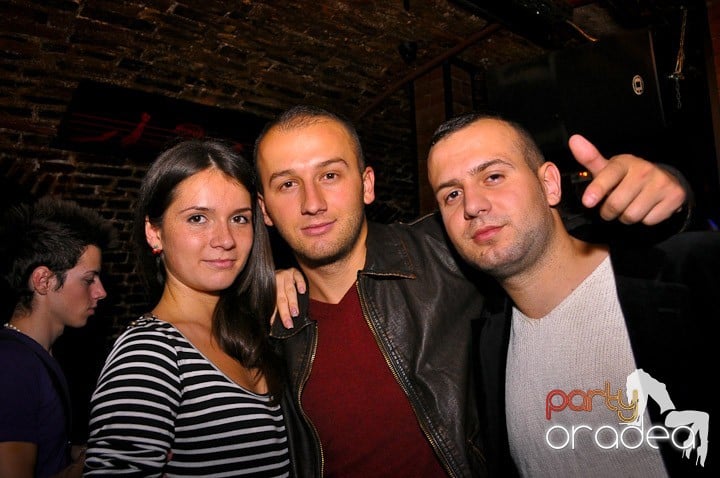 Pe ringul de dans din Escape, 