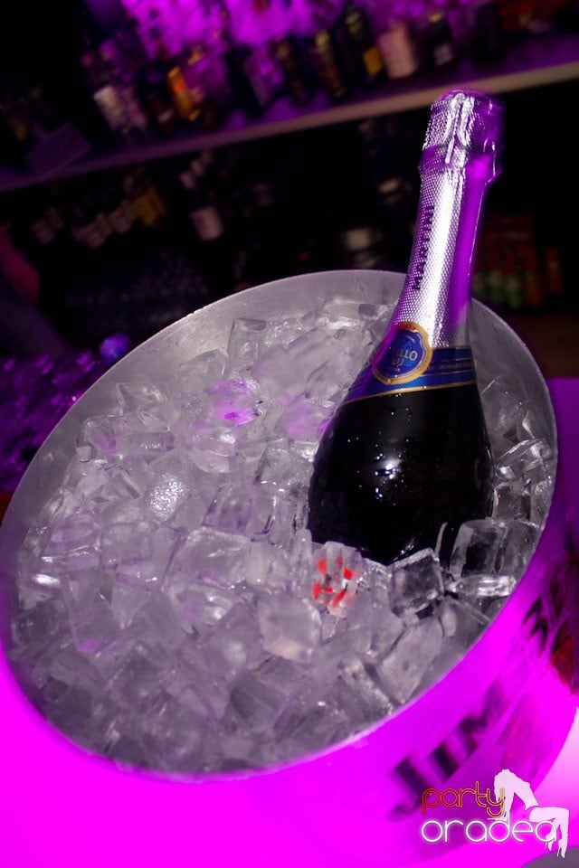 Pedro de la Oradea în Club Life, 