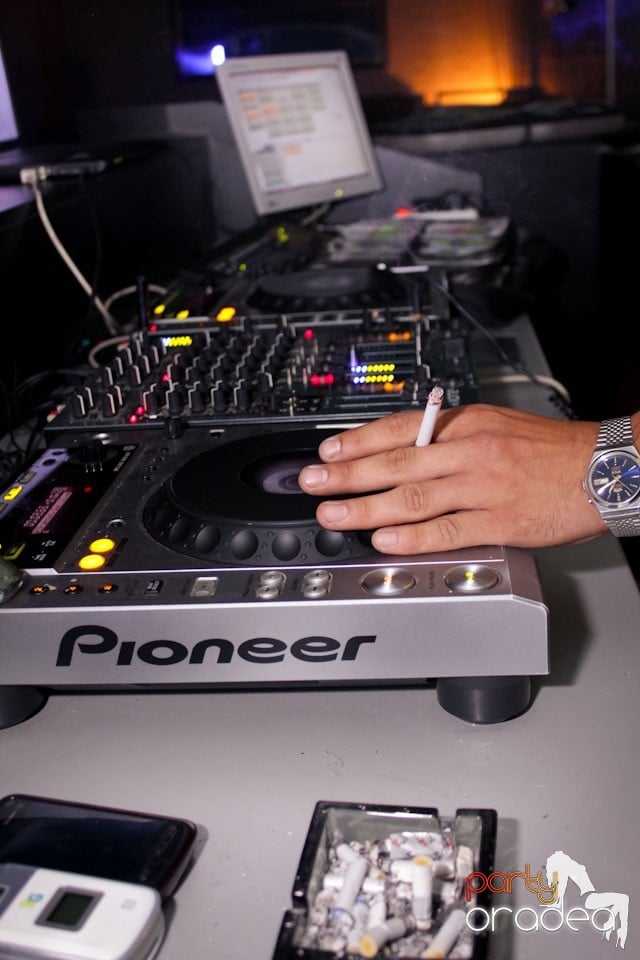 Pedro de la Oradea în Club Life, 