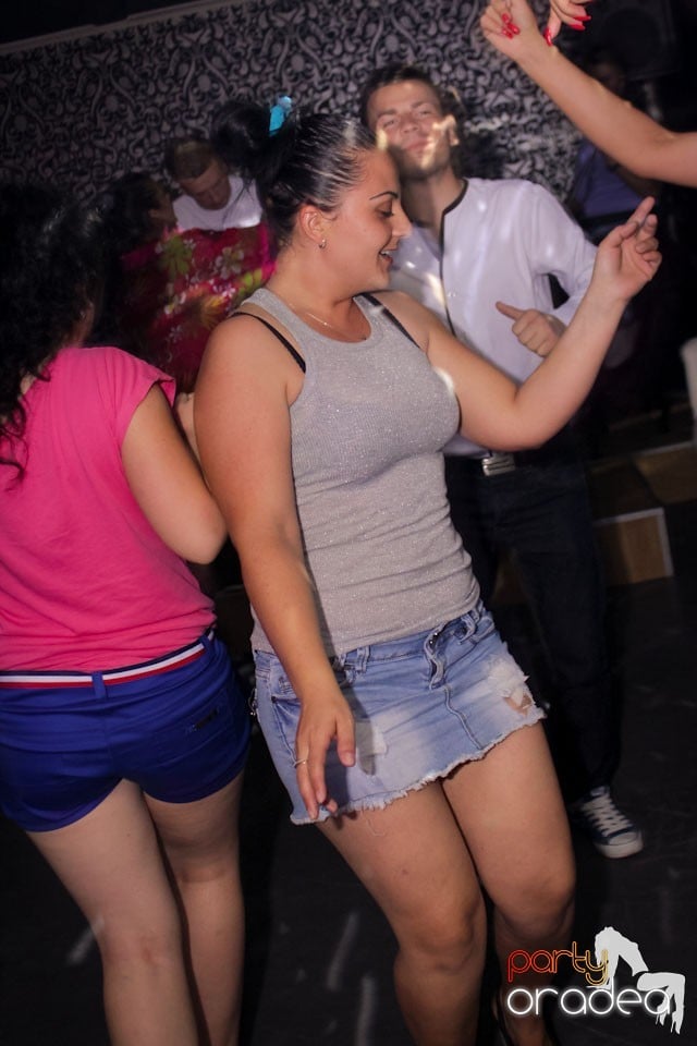 Pedro de la Oradea în Club Life, 