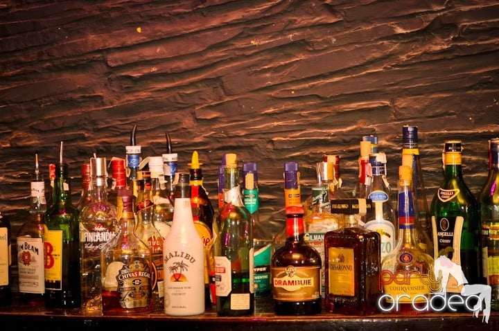 Petrecem cu Downtown, 