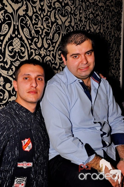 Petrecem până dimineaţa cu Blaga,