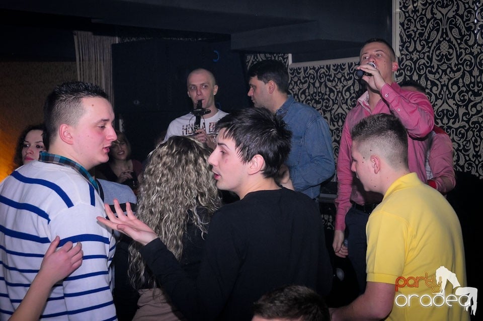 Petrecem până dimineaţa în Life,