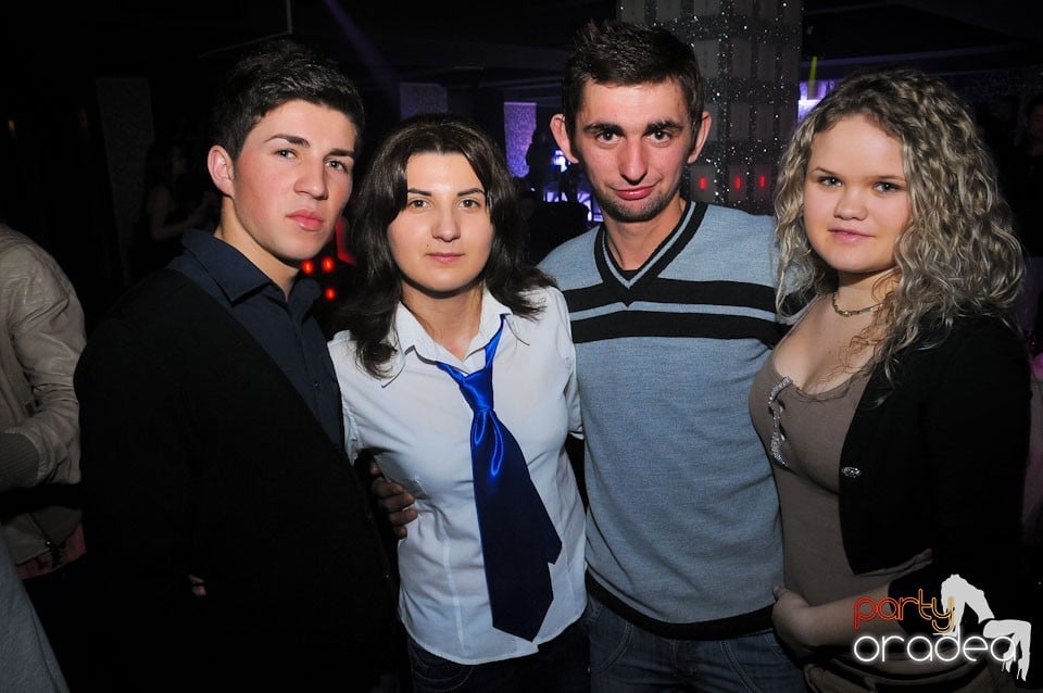 Petrecem până dimineaţa în Life,