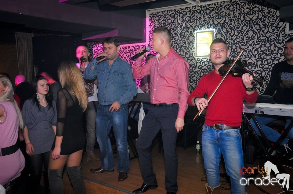 Petrecem până dimineaţa în Life,