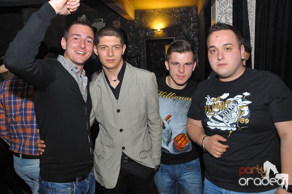 Petrecere alături de Blaga de la Oradea, 