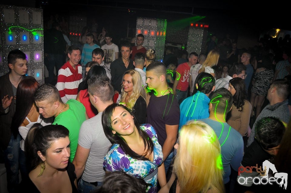 Petrecere alături de Blaga de la Oradea, 