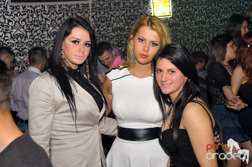 Petrecere alături de Blaga de la Oradea, 