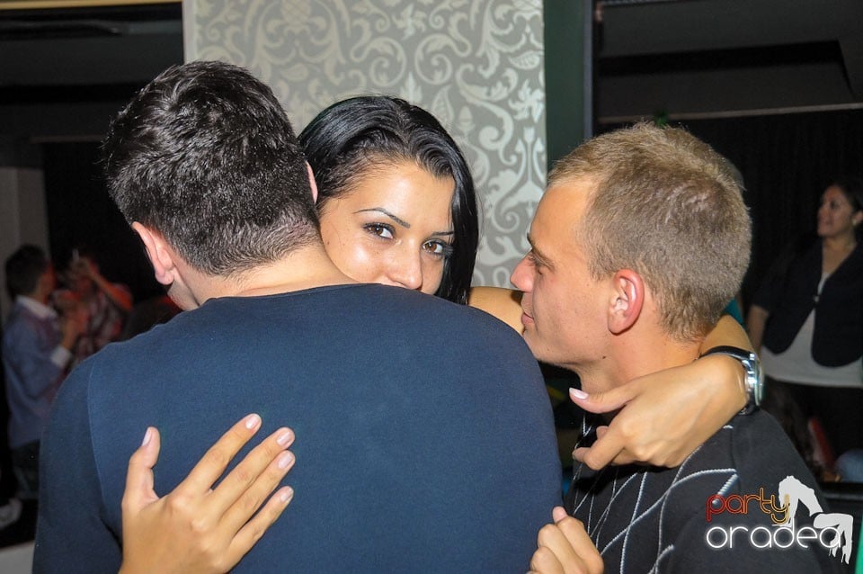 Petrecere alături de Blaga de la Oradea, 