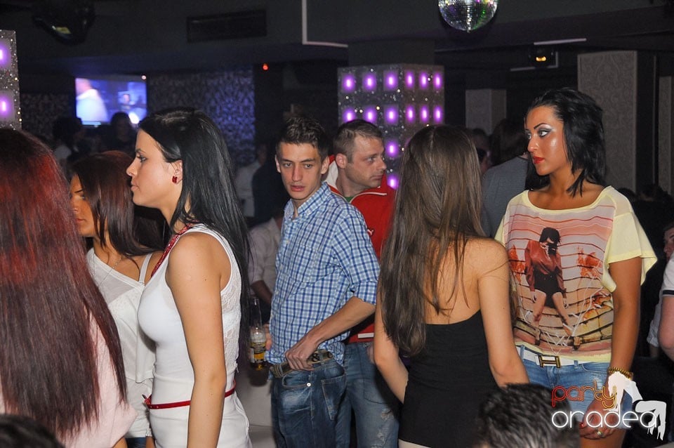 Petrecere alături de Blaga de la Oradea, 