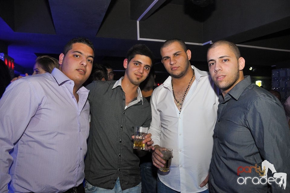 Petrecere alături de Blaga de la Oradea, 