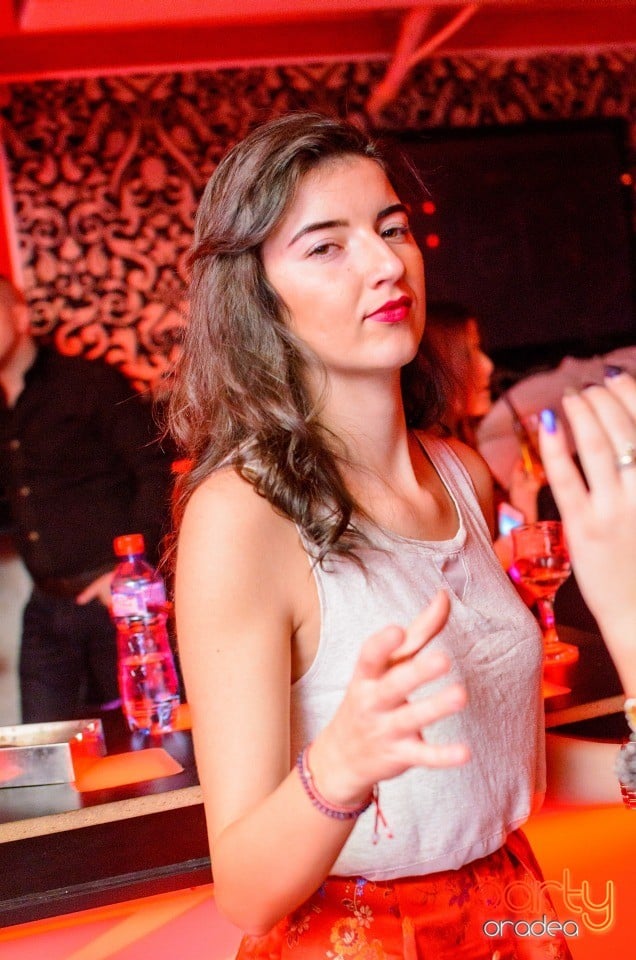 Petrecere alături de Blaga, 
