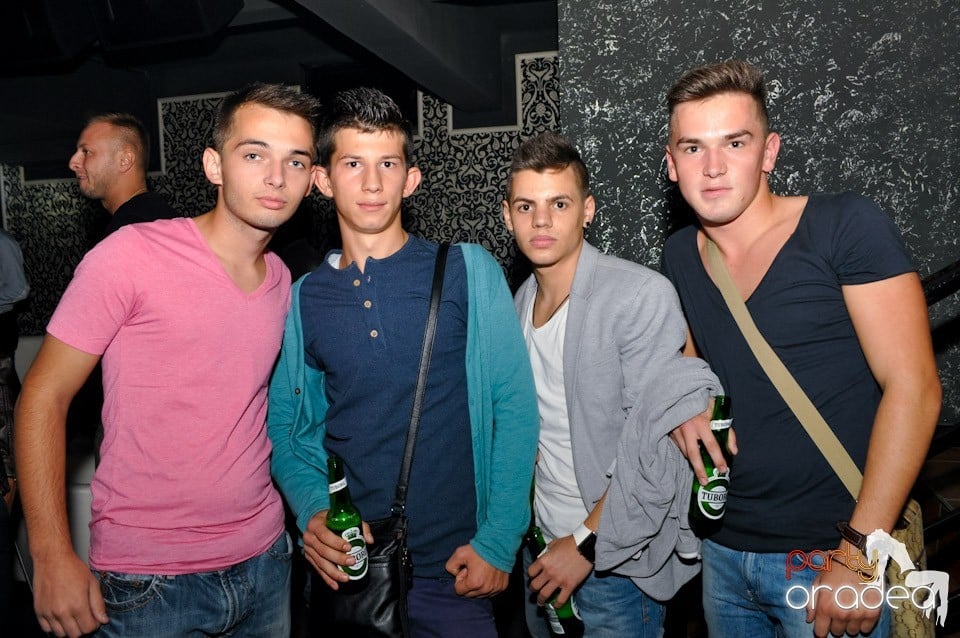 Petrecere alături de Blaga, 