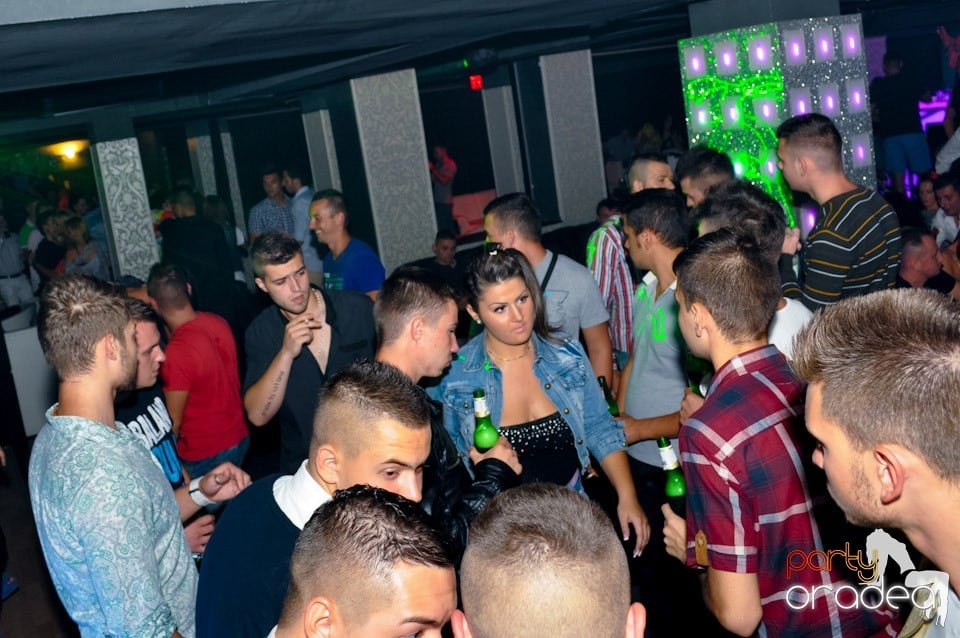 Petrecere alături de Blaga, 