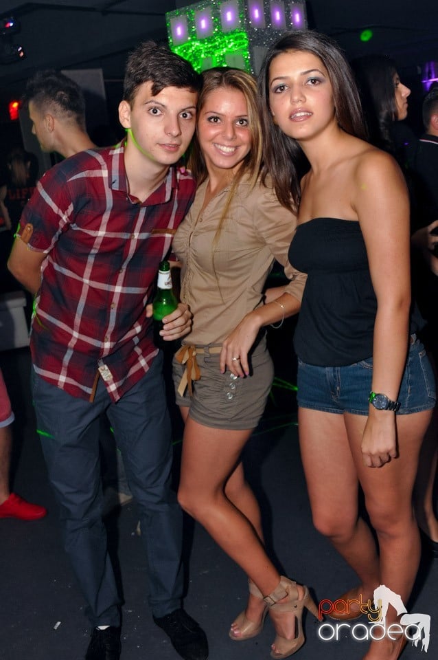 Petrecere alături de Blaga, 