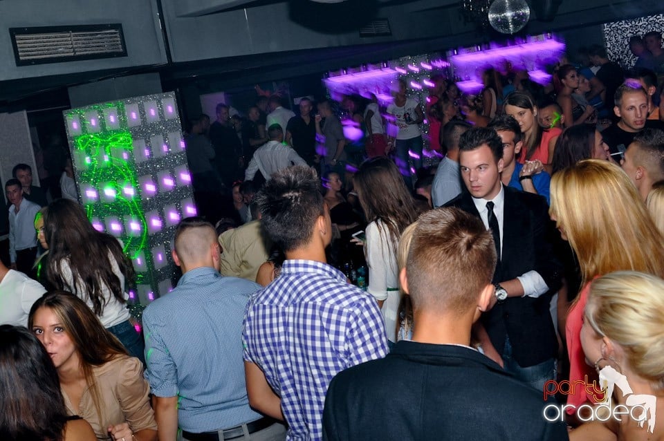 Petrecere alături de Blaga, 