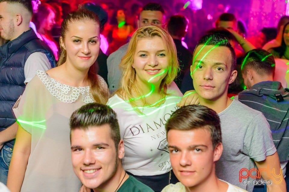 Petrecere alături de Blaga,