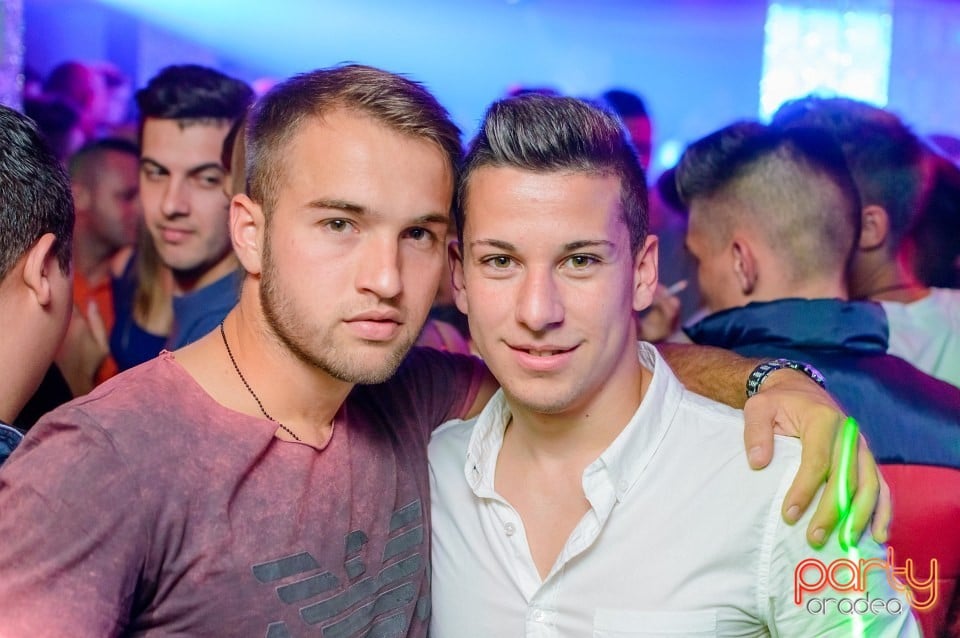 Petrecere alături de Blaga,