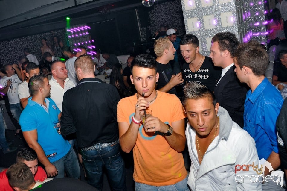 Petrecere alături de Blaga, 