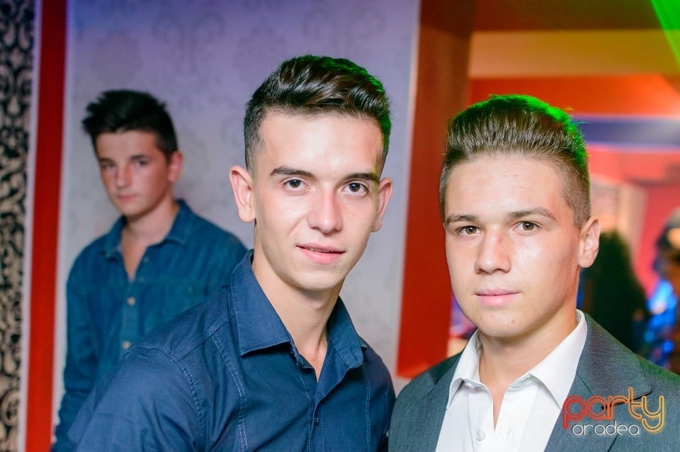 Petrecere alături de Blaga,