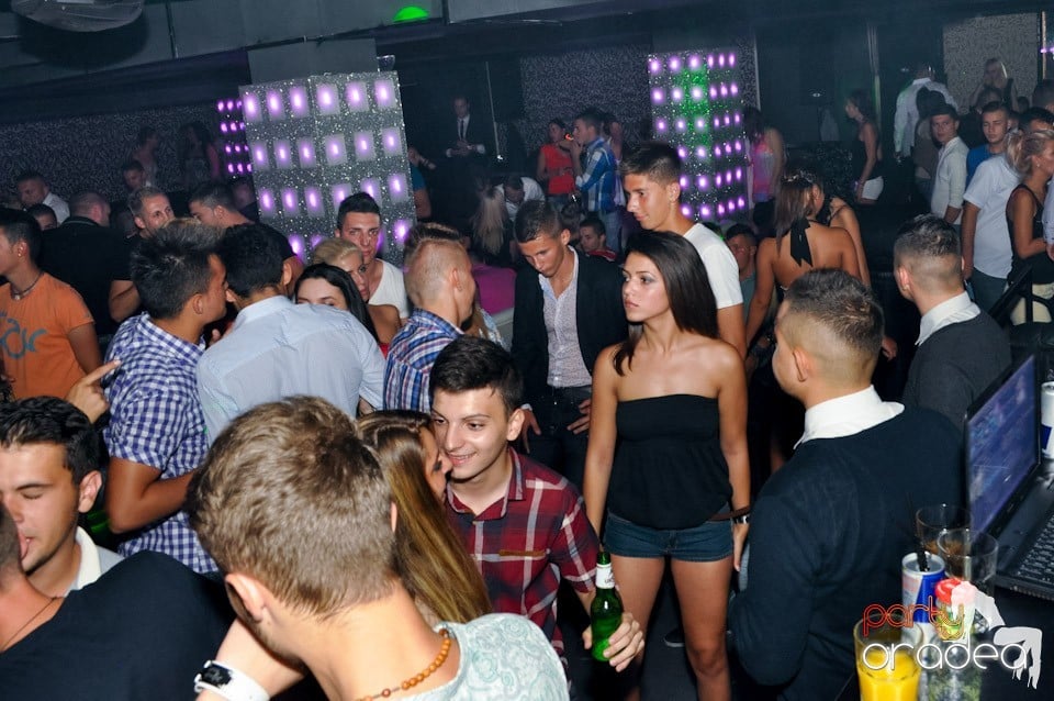 Petrecere alături de Blaga, 