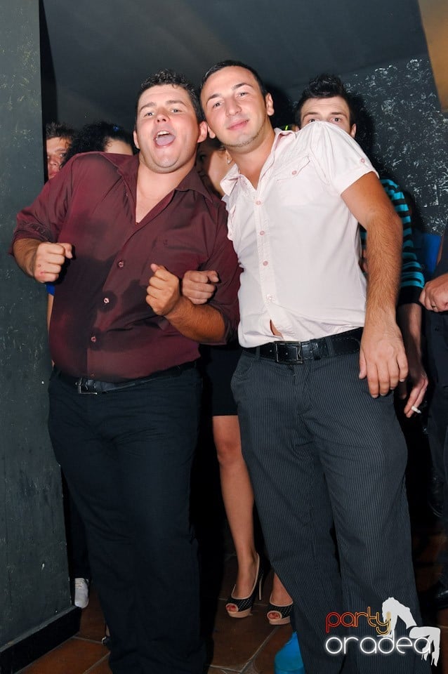 Petrecere alături de Blaga, 