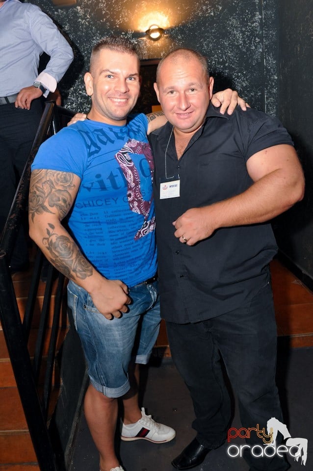 Petrecere alături de Blaga, 