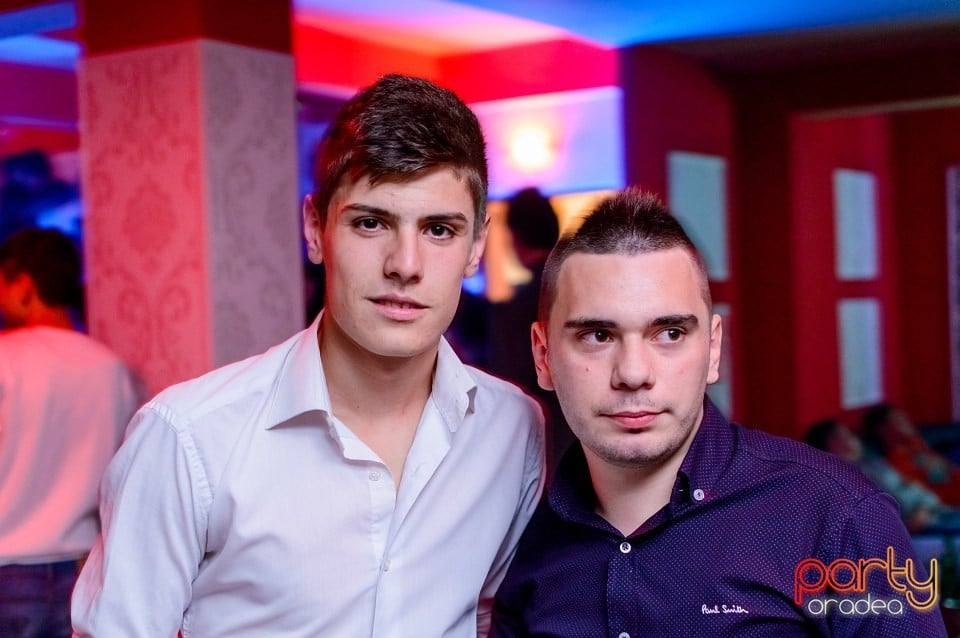 Petrecere alături de Blaga,