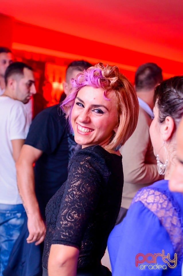 Petrecere alături de Blaga,