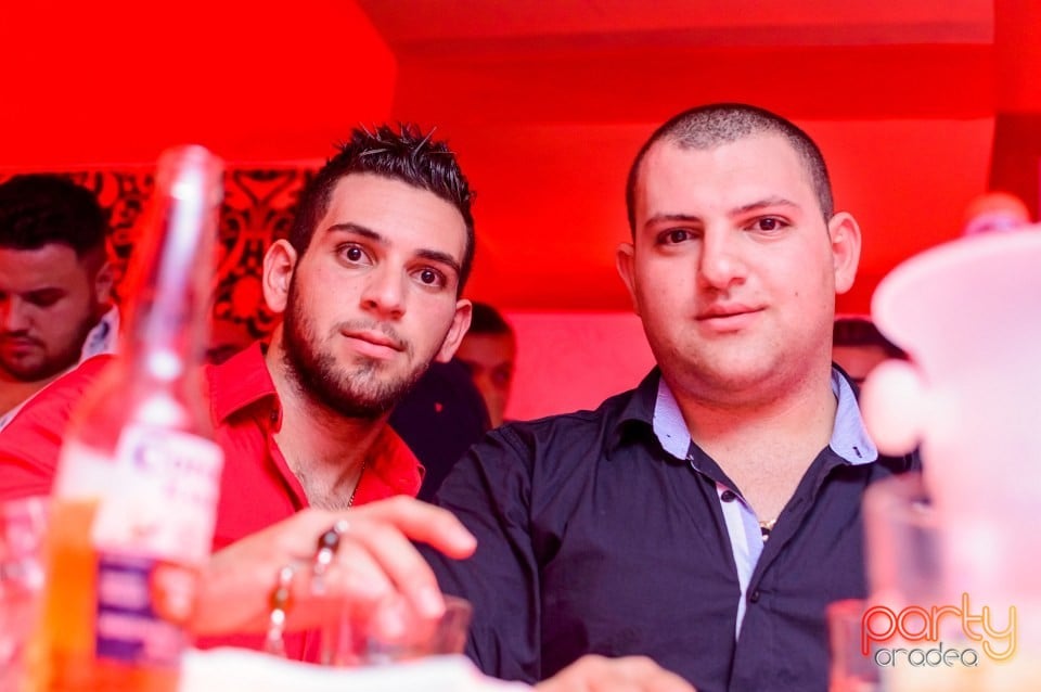 Petrecere alături de Blaga,