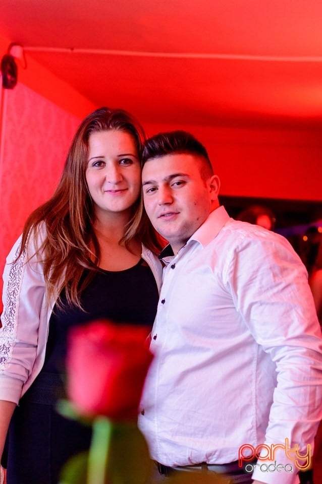 Petrecere alături de Blaga,