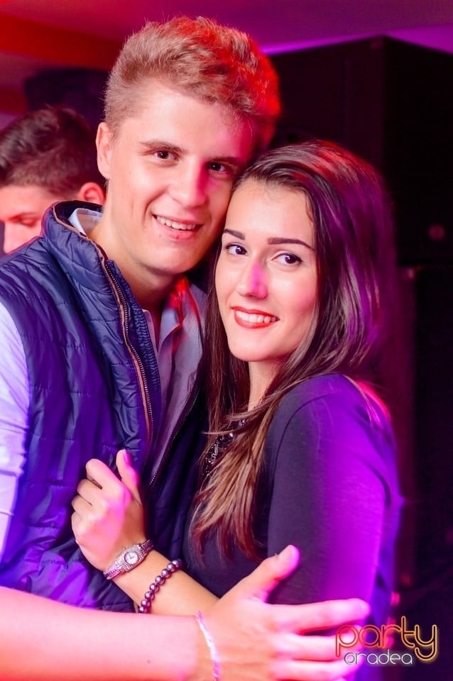 Petrecere alături de Blaga,