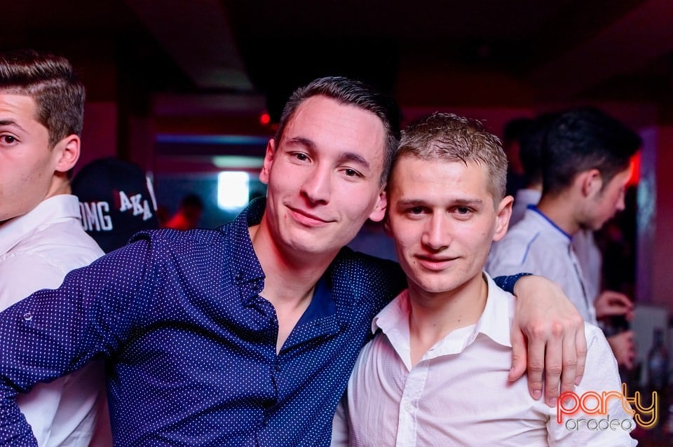 Petrecere alături de Blaga,