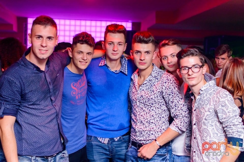 Petrecere alături de Blaga,