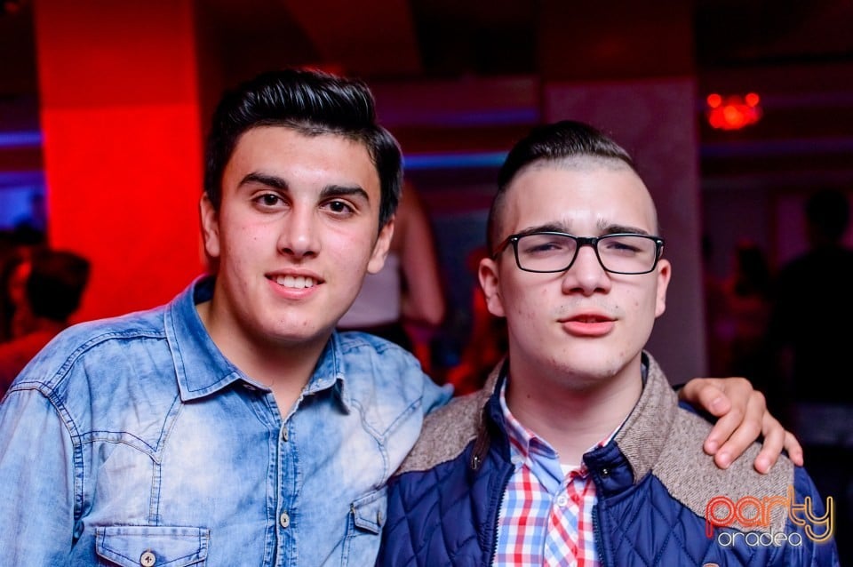 Petrecere alături de Blaga,