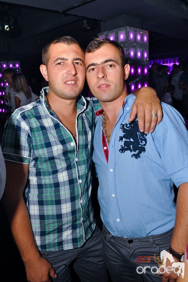 Petrecere alături de Blaga, 