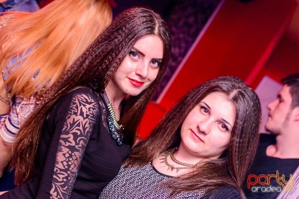 Petrecere alături de Blaga, 