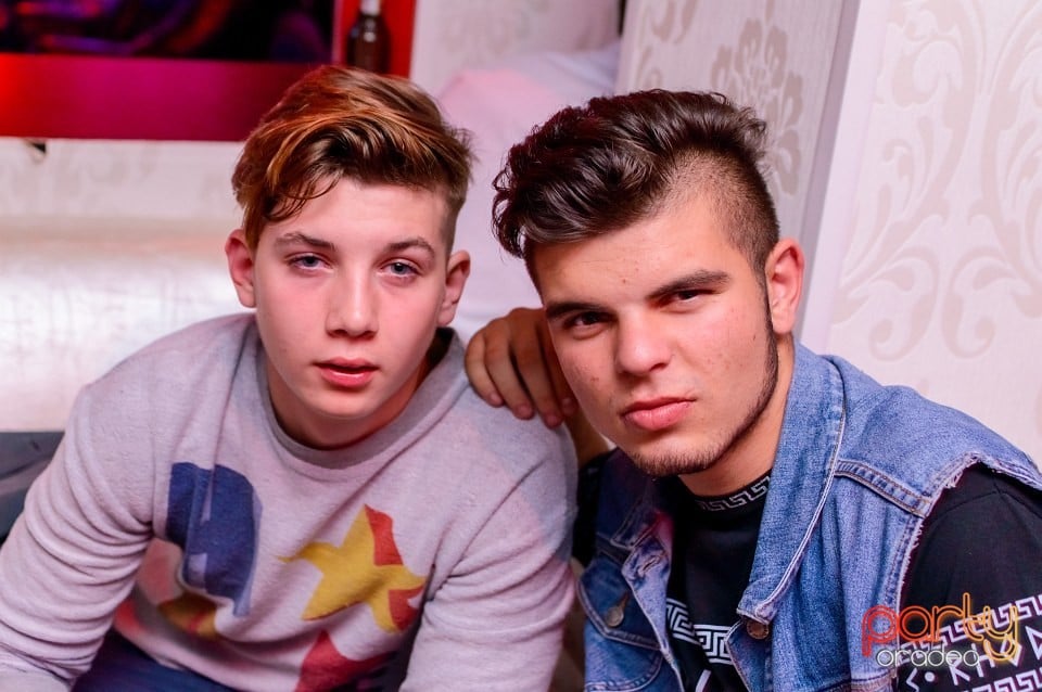 Petrecere alături de Blaga, 