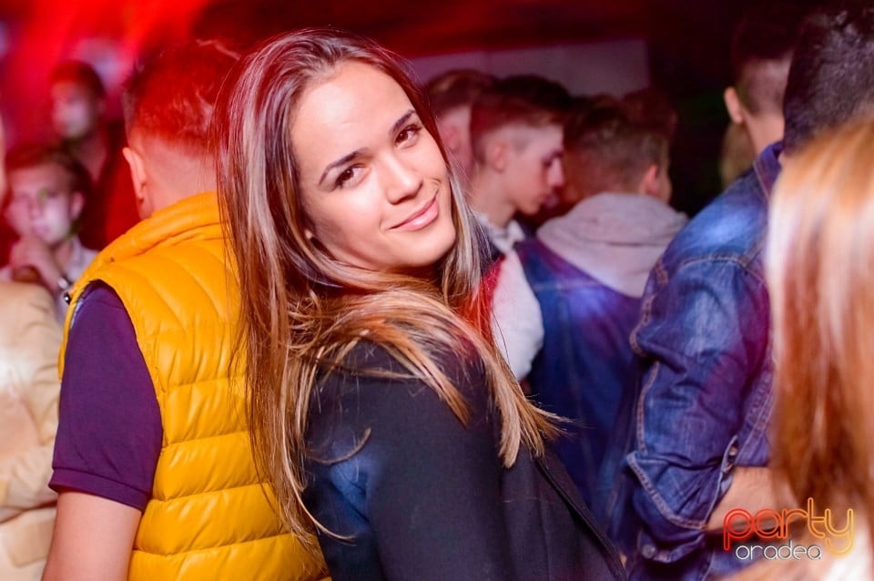 Petrecere alături de Blaga, 