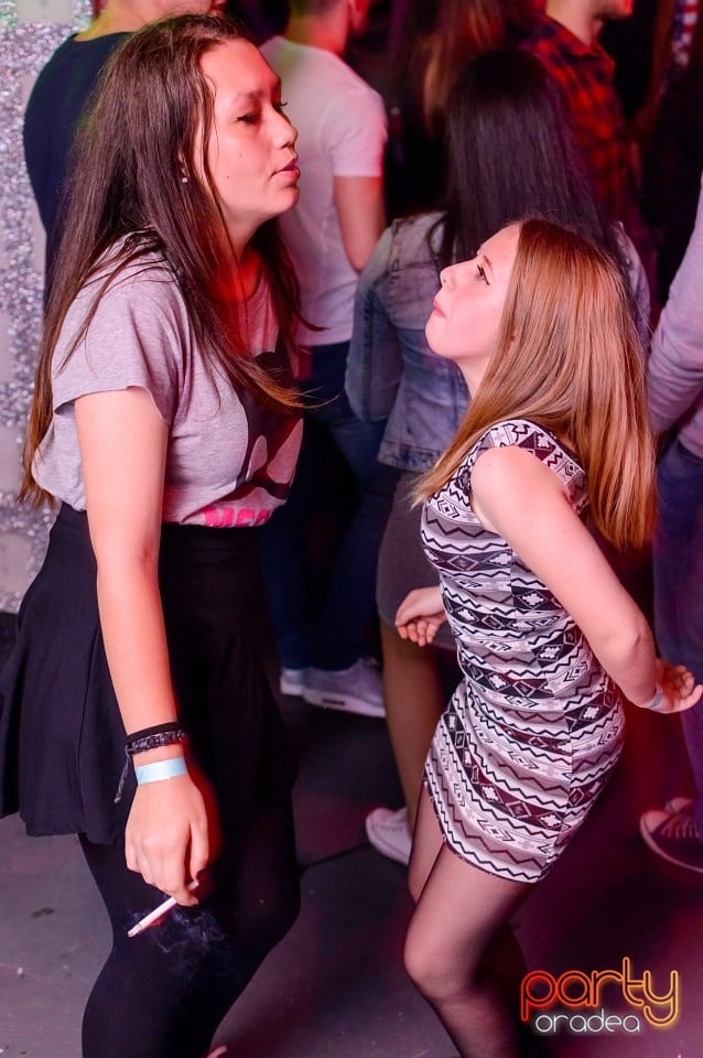 Petrecere alături de Blaga, 