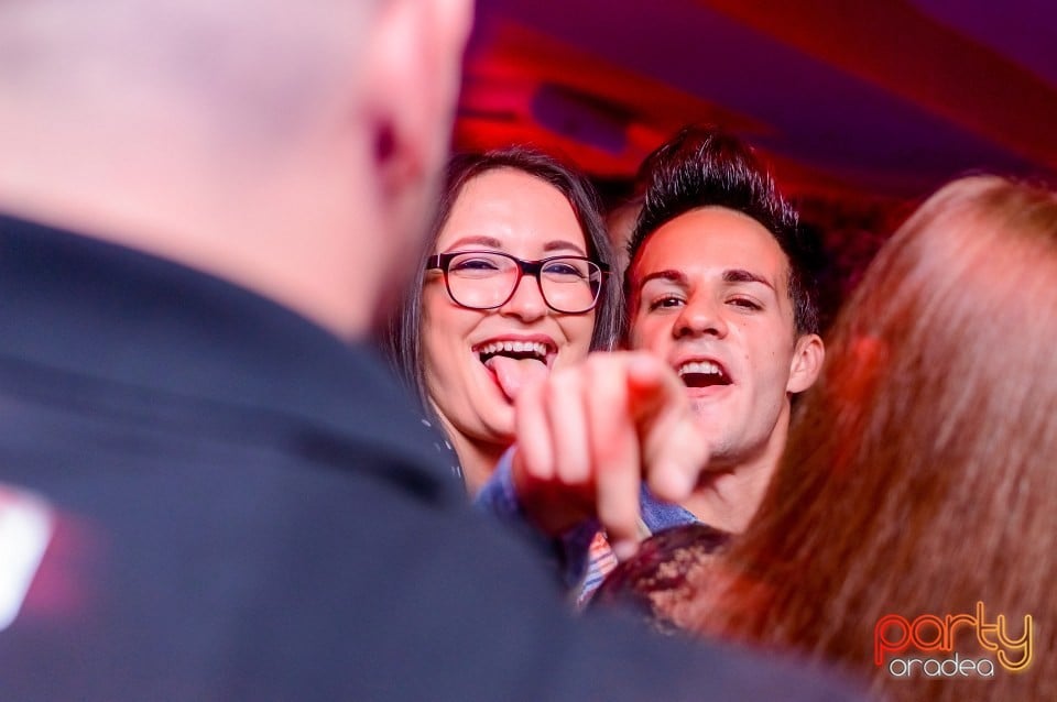 Petrecere alături de Blaga, 